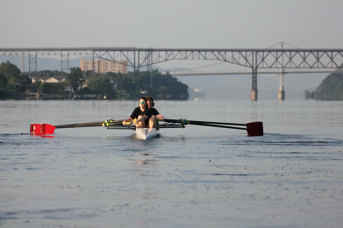 Our junior girls looking... - Hudson River Rowing Association