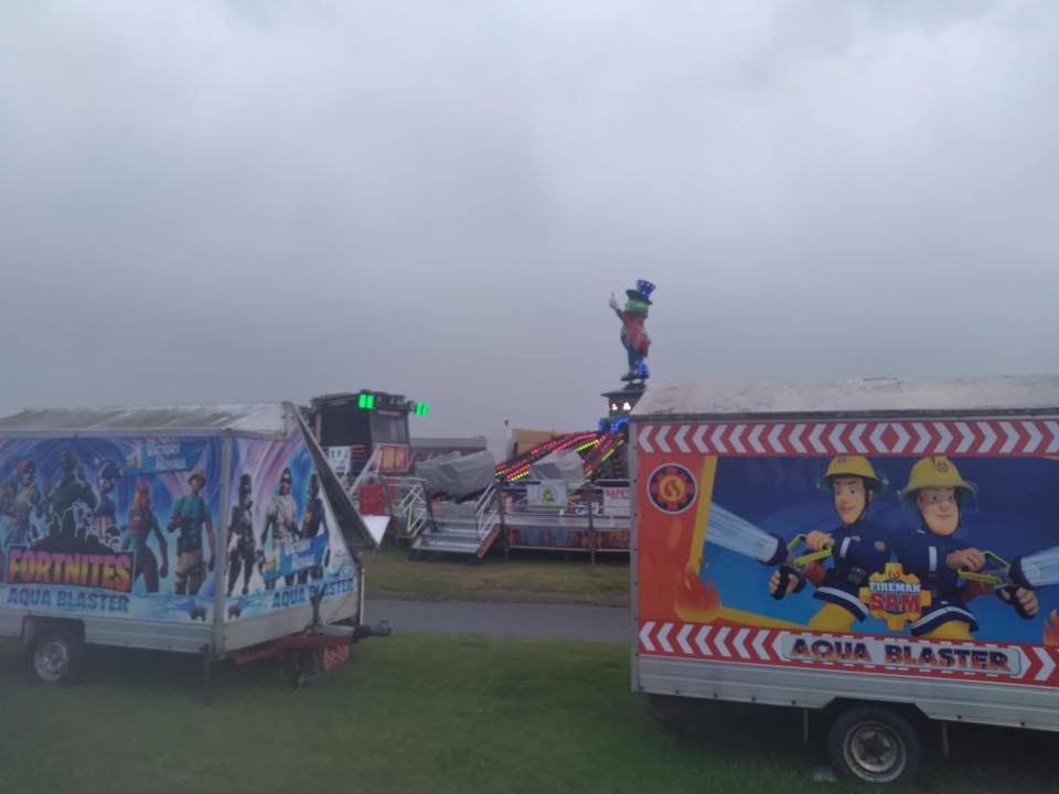 ''Buses & Funfairs''. added a new... - ''Buses & Funfairs''.