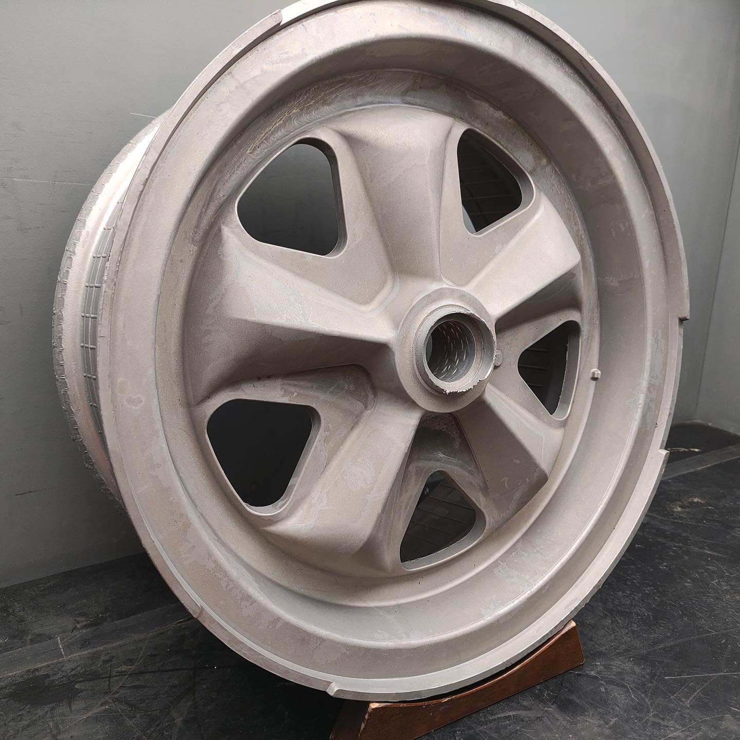Group 4 Wheels - The original design proposal for the... | Facebook
