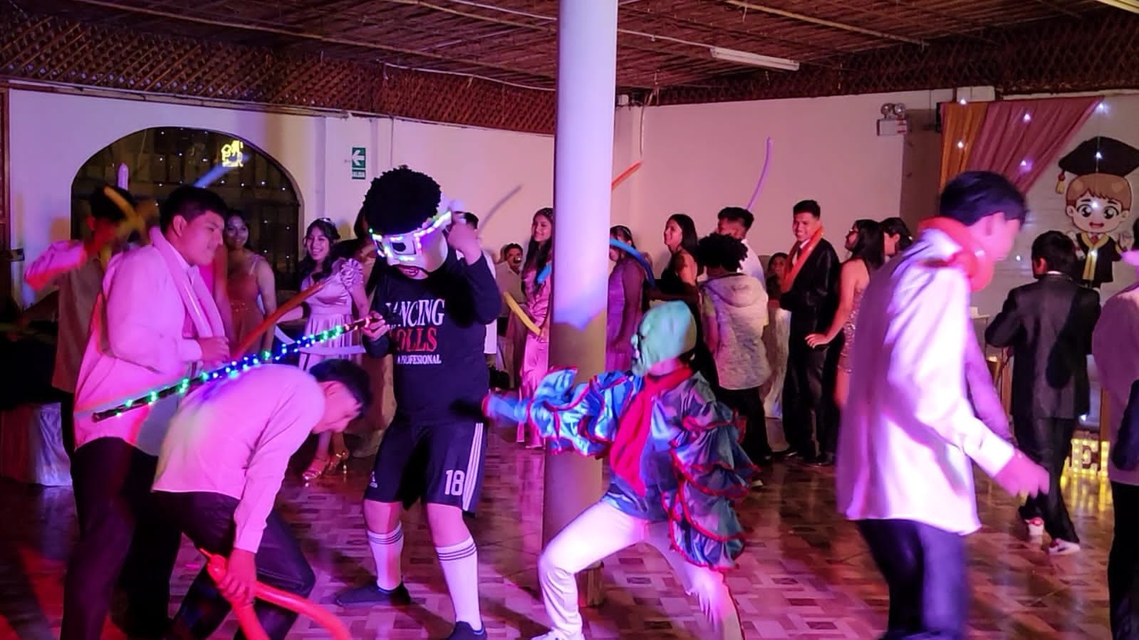 Dancing - Una espectacular Hora Loca de Originalidad en nuestras ...