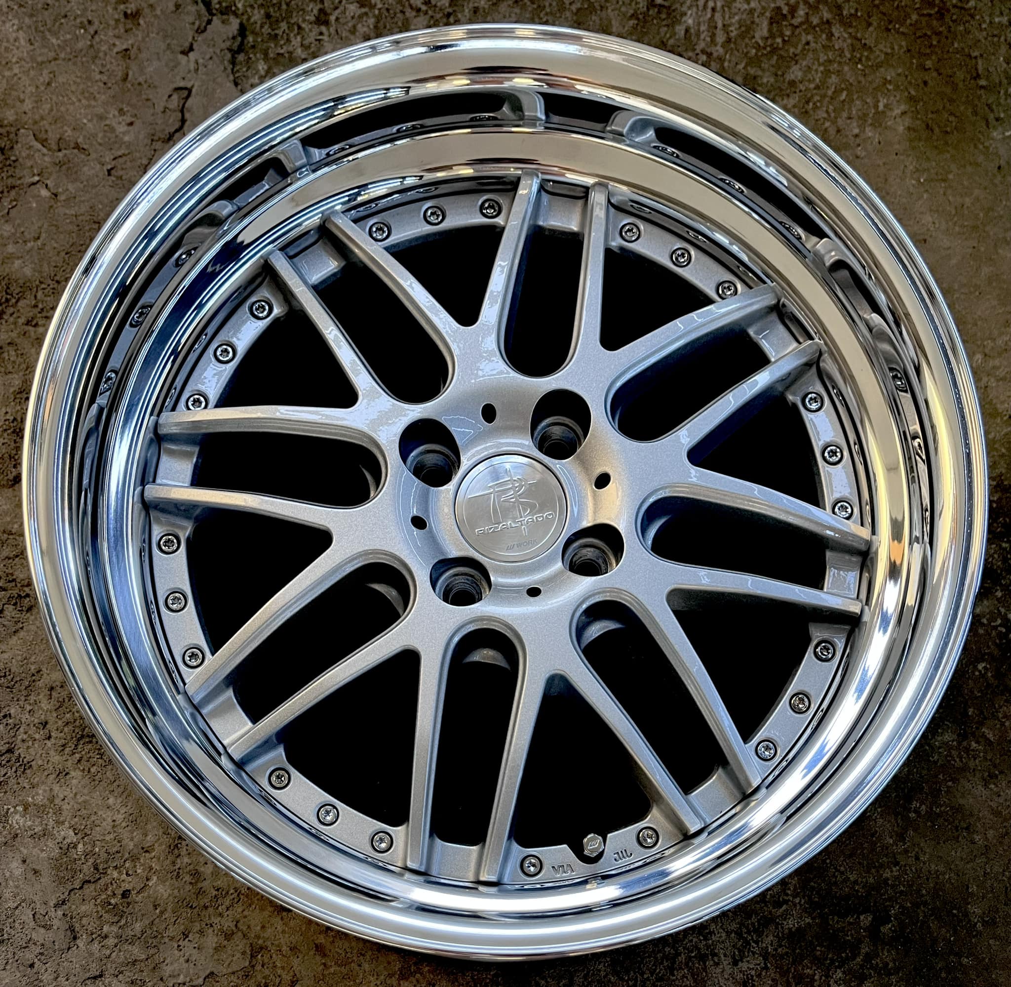 Zauber Mesh 4/5x114.3 17x9.25 +10 What's your favorite Mesh wheel