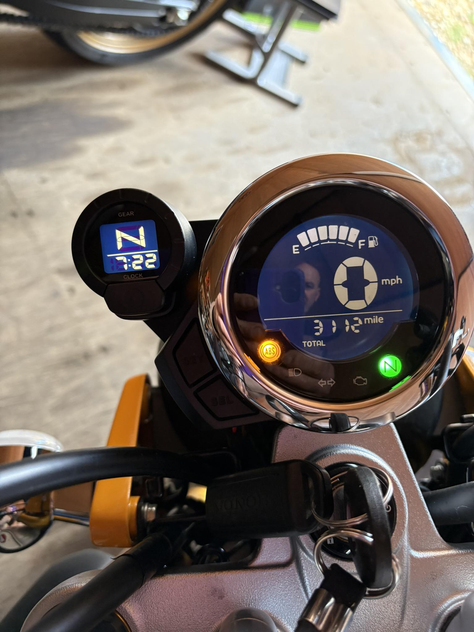 Hi, I have just bought the new Honda Gear indicator with Clock for 