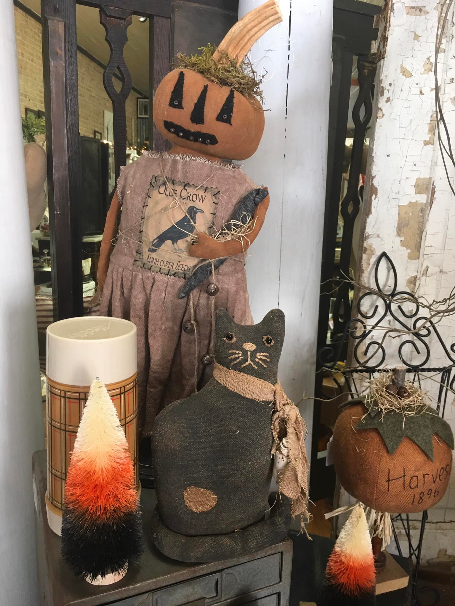The Tin Rabbit Antique Shop | Nacogdoches TX