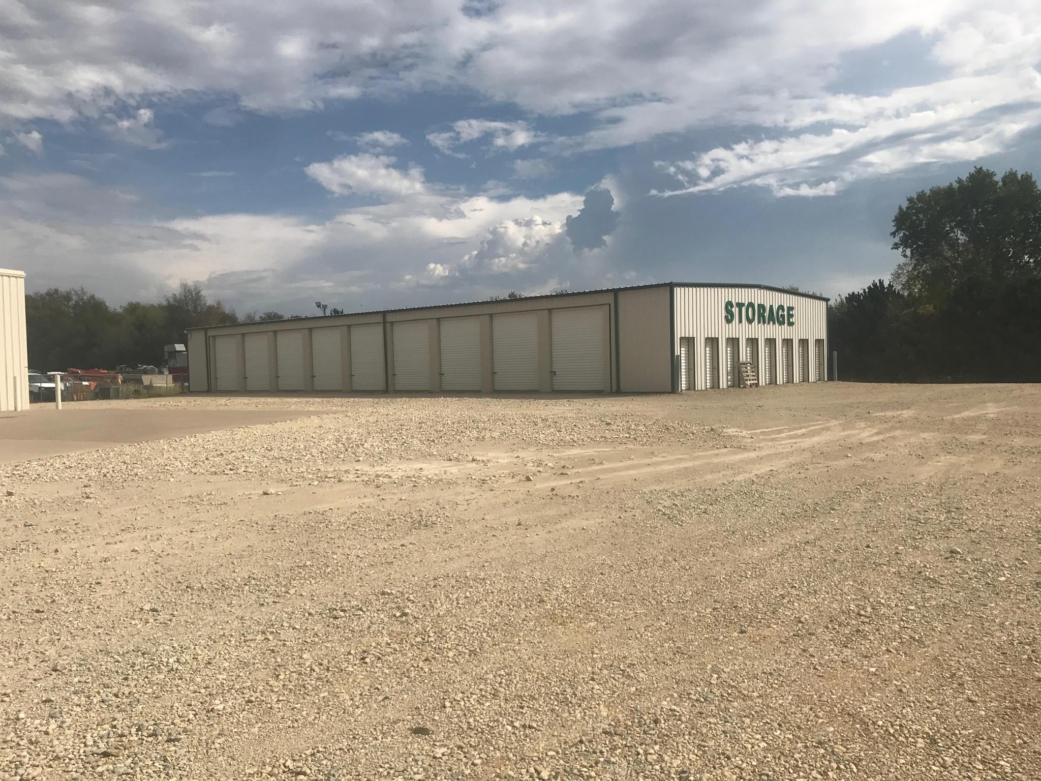 1st Choice Storage -... - 1st Choice Storage - Waveland