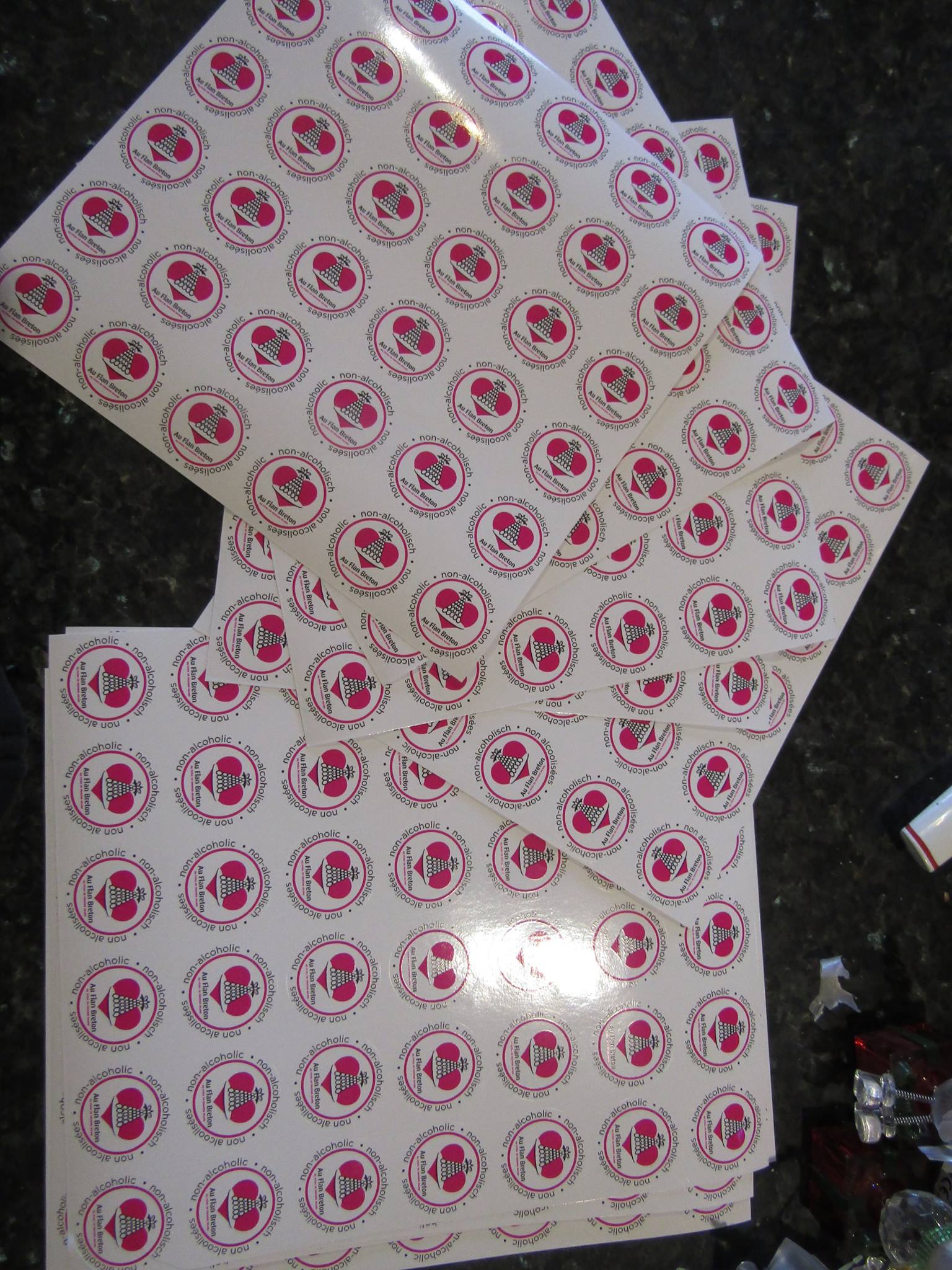 Versa Graphics - Ook stickertjes nodig? Geen probleem,...