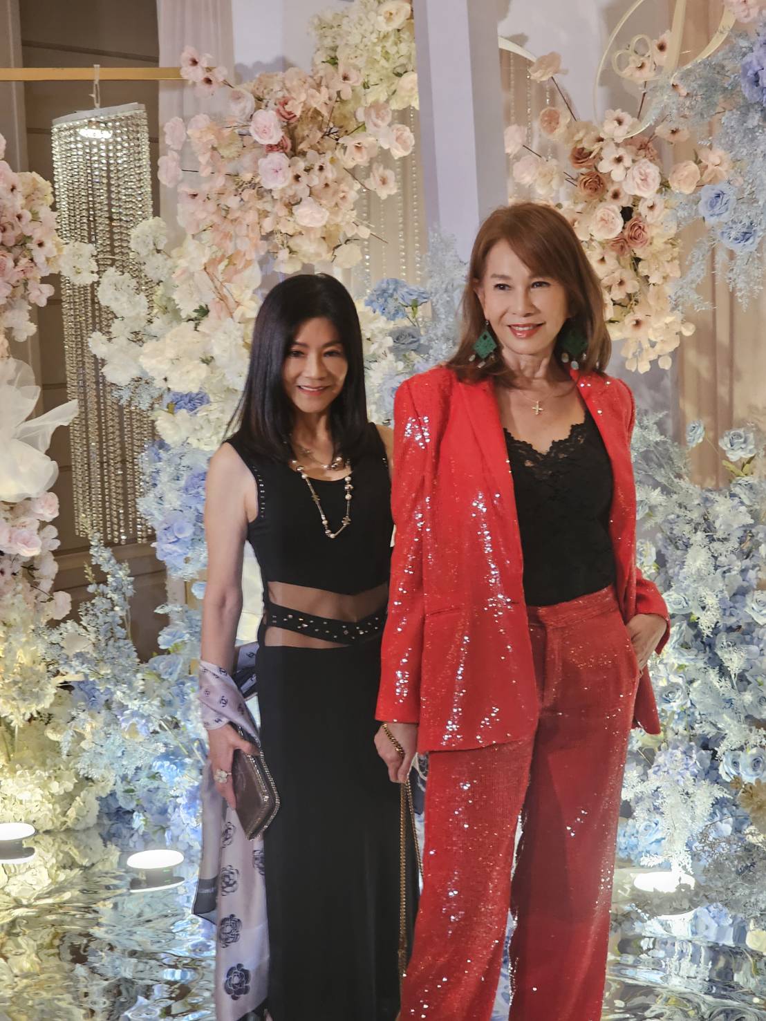 中時新聞網 - 「金鐘視帝」張晨光帥兒今晚大婚 現場星光熠熠！🌟 攝影：游定剛／羅永銘 #張晨光 #結婚 #兒子...