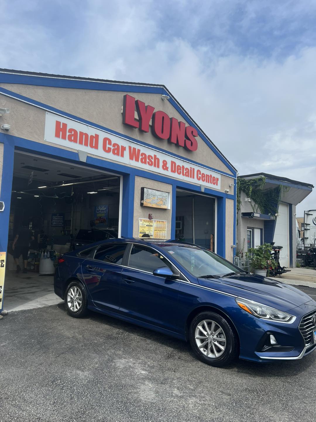 The Car Wash Hand Wash And Detail Center: Ultimate Shine