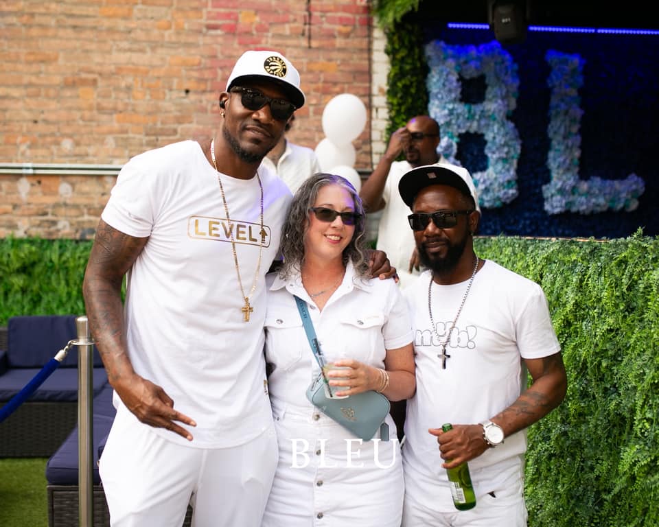 BLEU Rooftop Bar & Day Club | Calgary AB