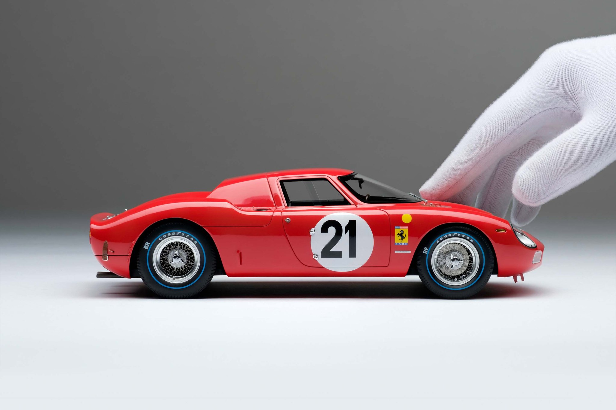 BACK IN STOCK: Ferrari 250 LM at 1:18 scale Our most recent batch