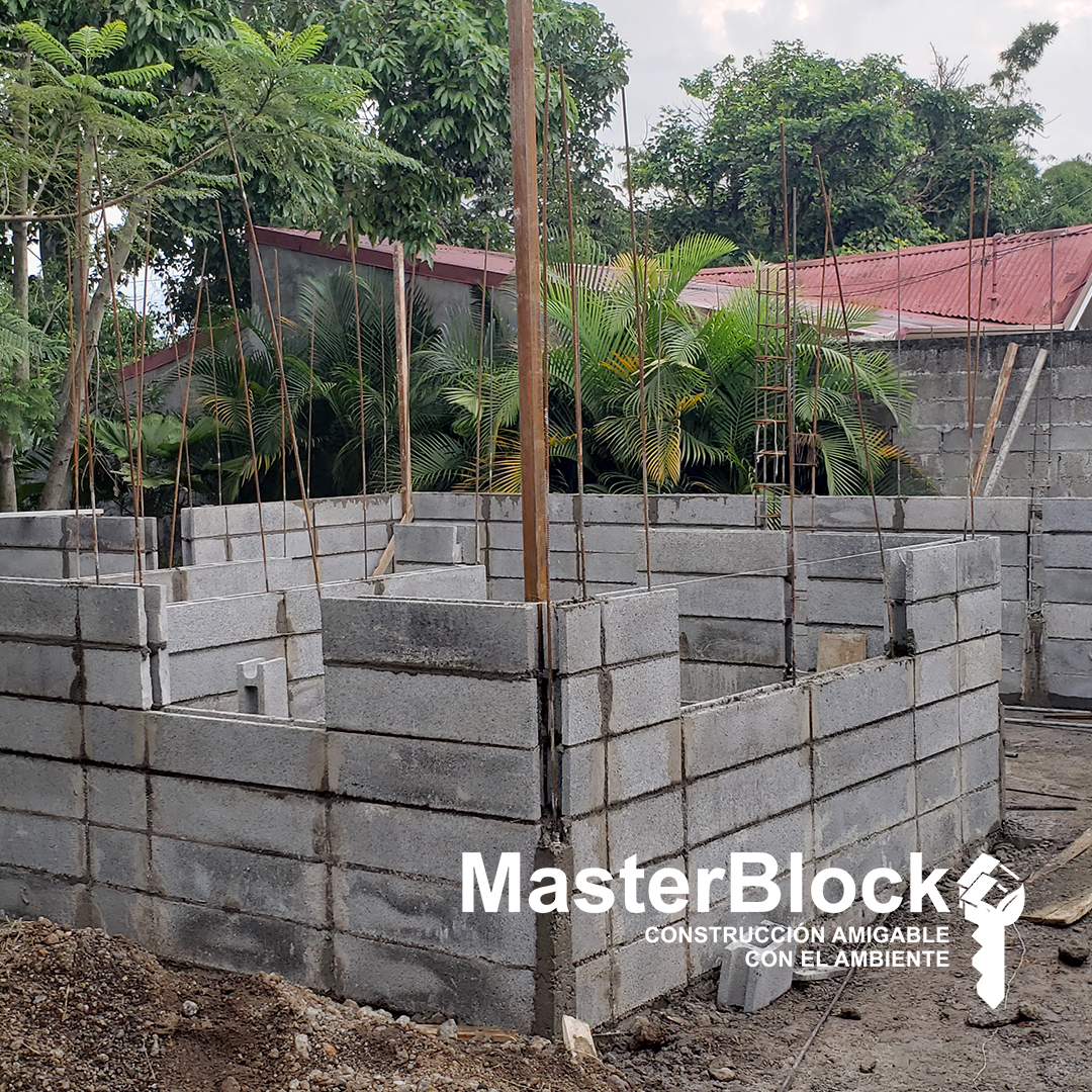 MasterBlock - Nuestro sistema de construcción emplea el...