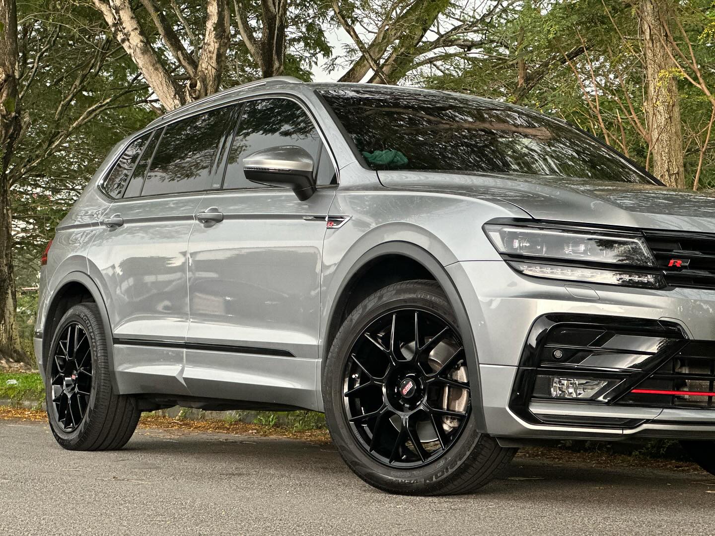 VW Tiguan R line with New 19 inch... - King of Rims Malaysia | Facebook