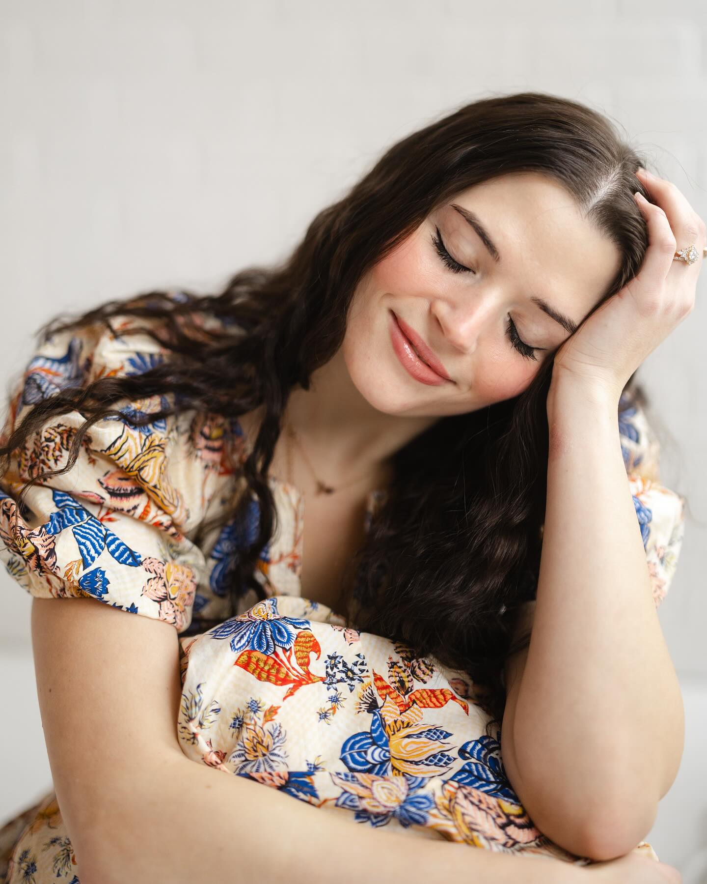 Madison Ruth Official added a new... - Madison Ruth Official