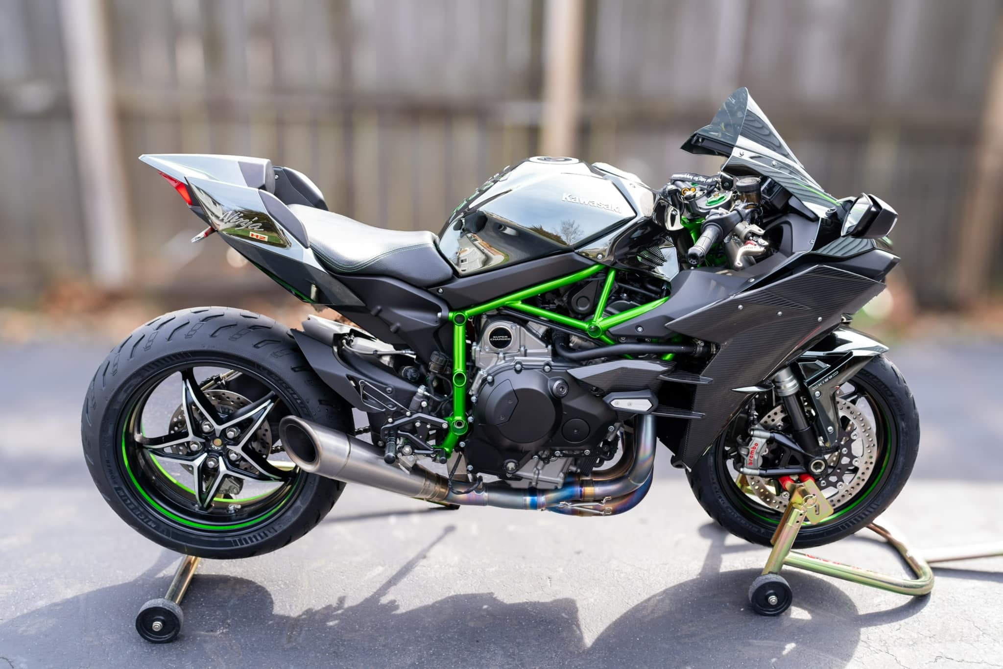 Kawasaki Ninja H2 inne for service ??