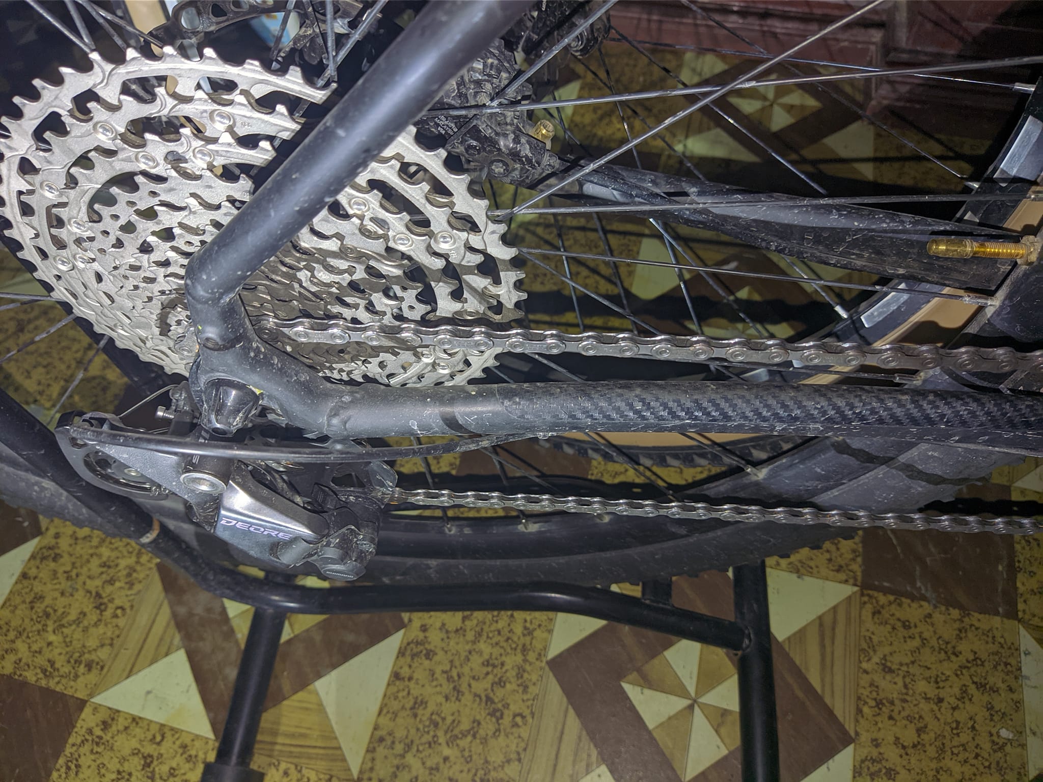How to clean a muddy bike drivetrain