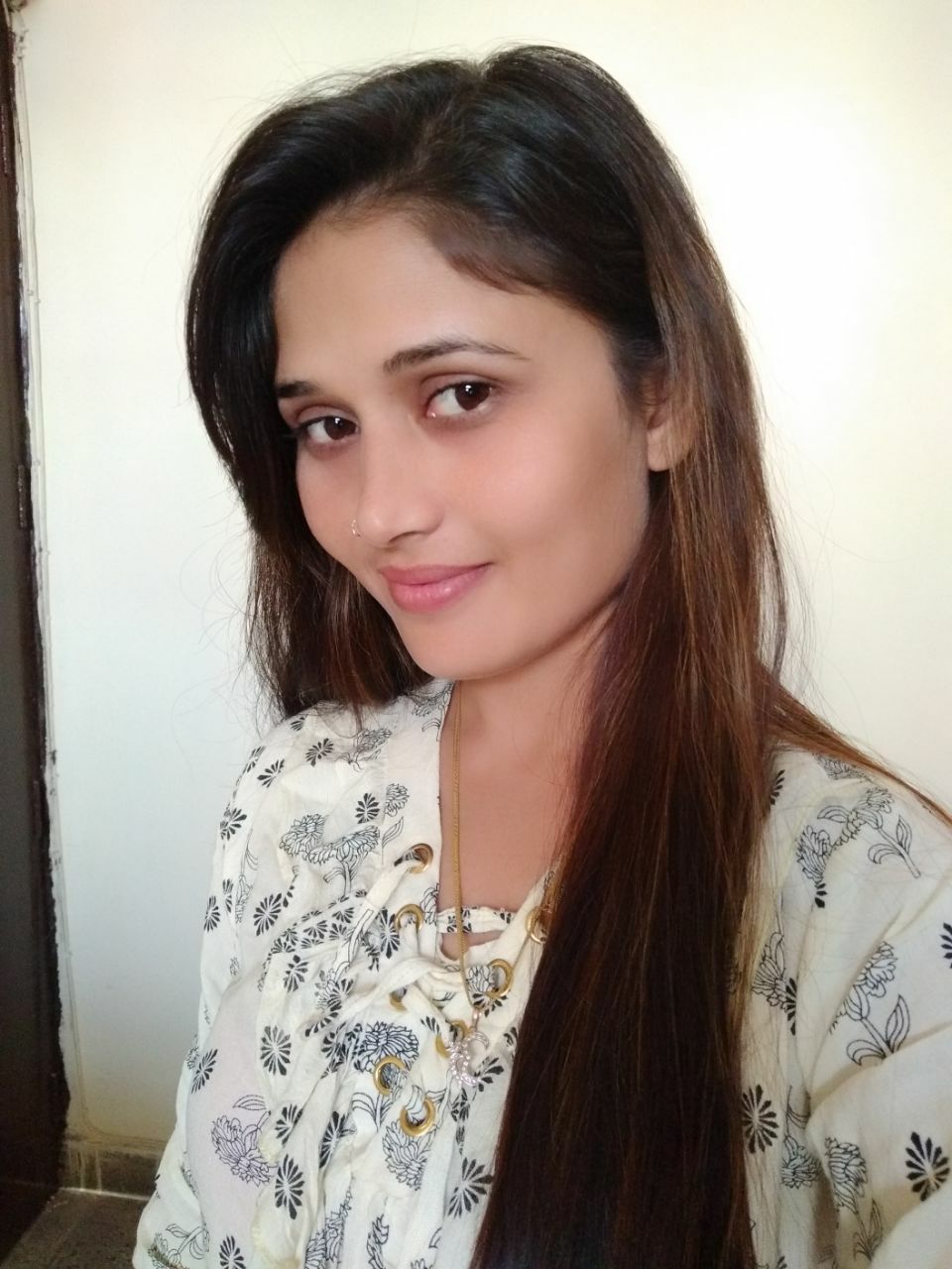 Shikha Raghav - Home