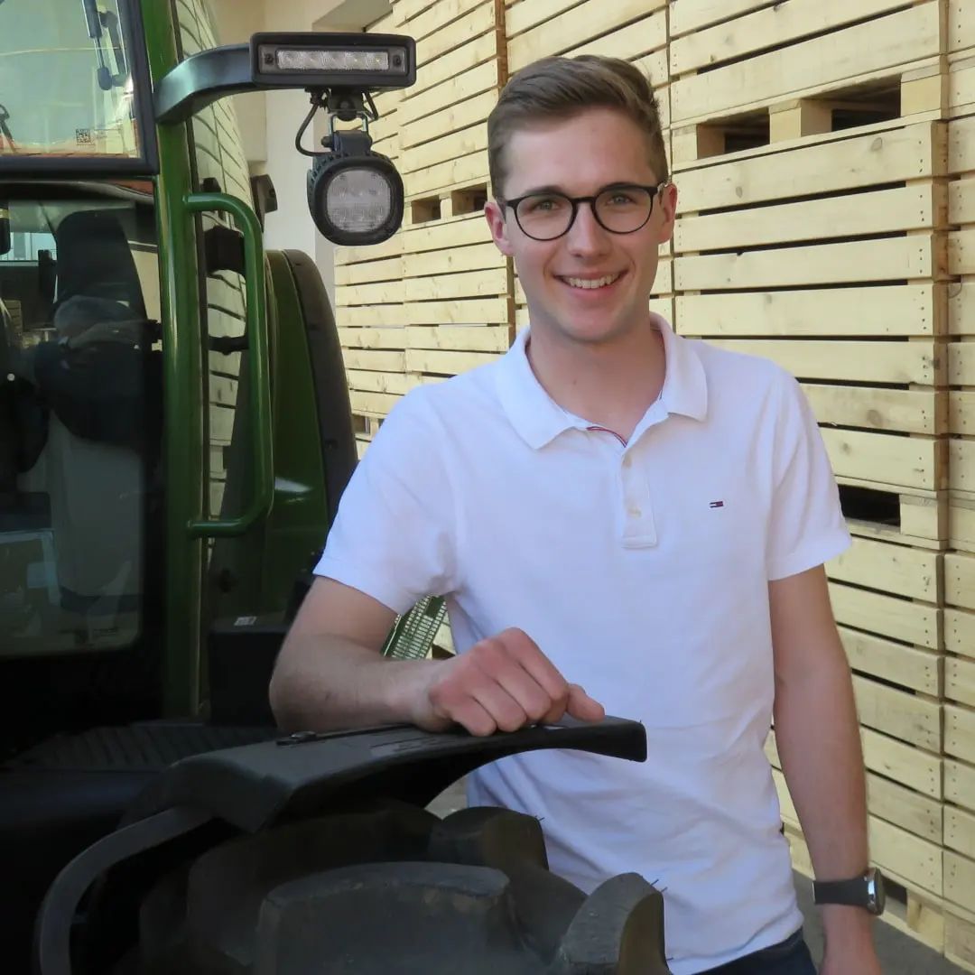 Bachelor - Herzliche Gratulation an unseren Studenten @rath.georg ! Er ...
