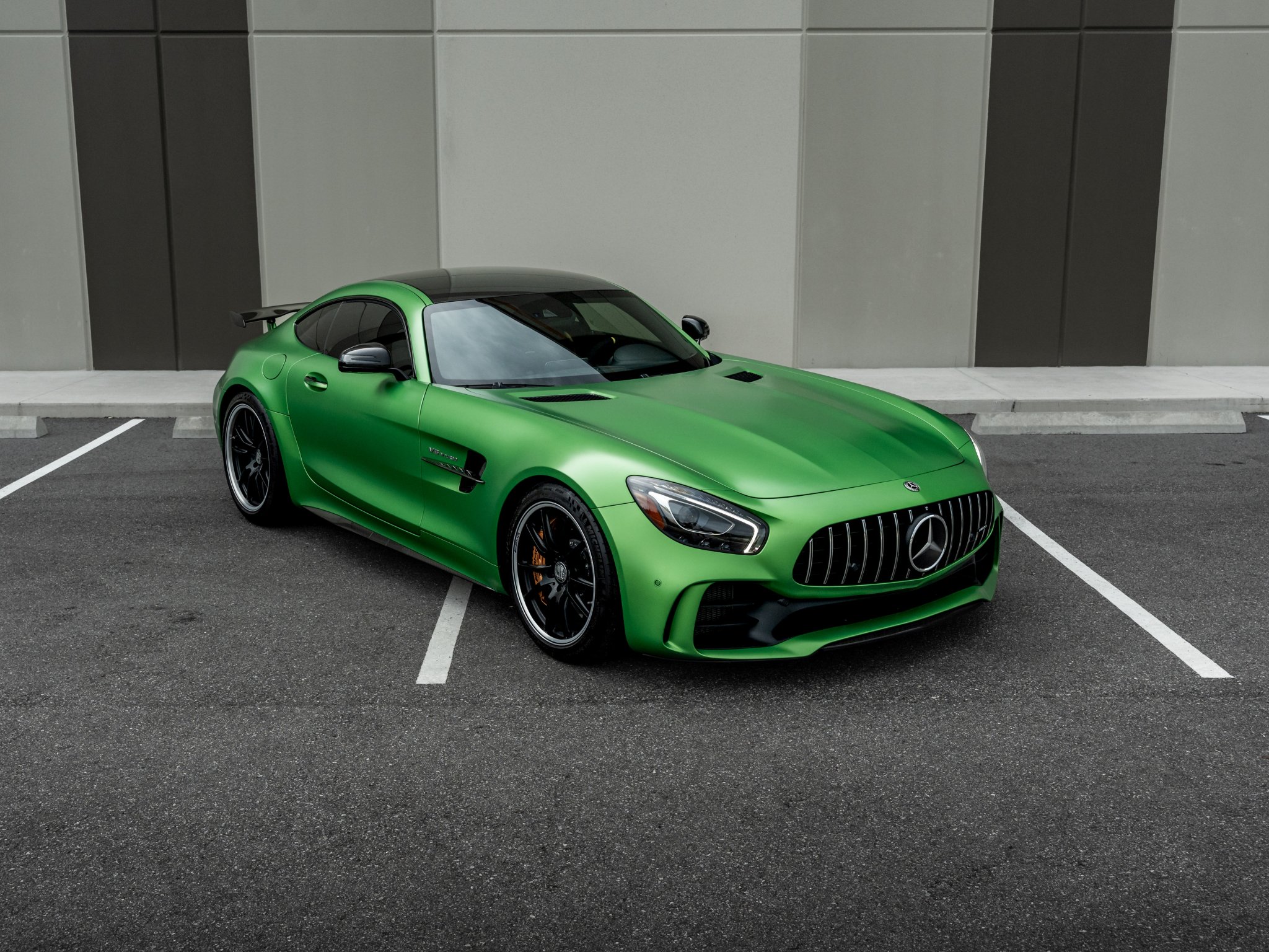 2020 Mercedes-AMG GT R Roadster - Interior
