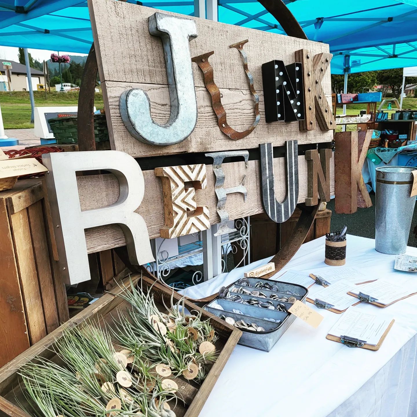 Junk Refunk Market