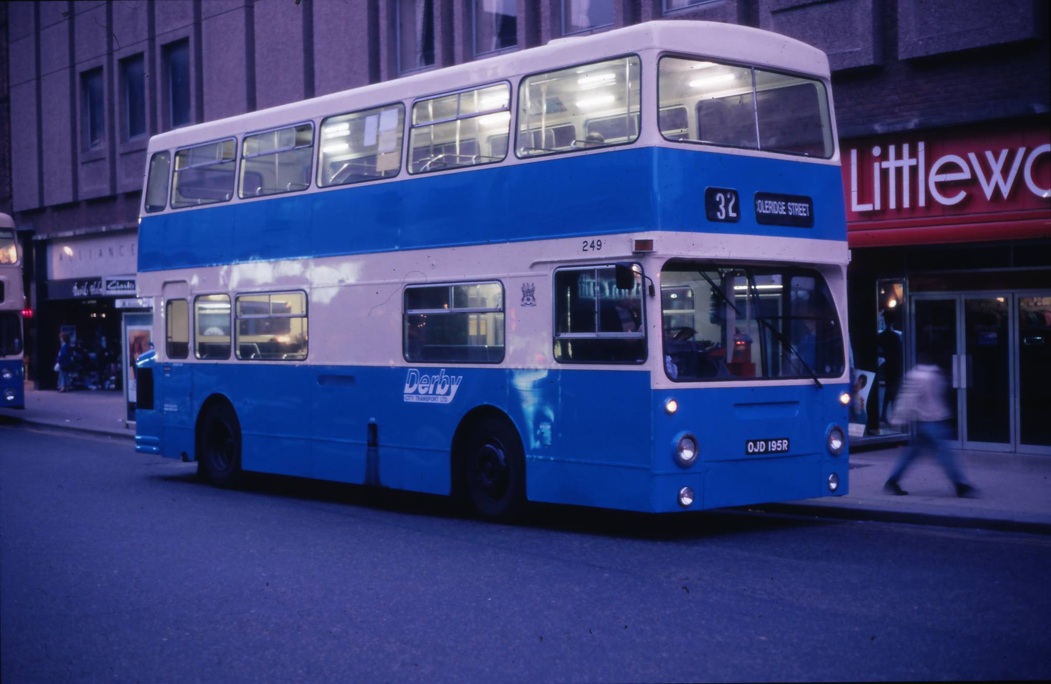 Friends of Buses and Coaches | Today's Midland Classic service X39 ...