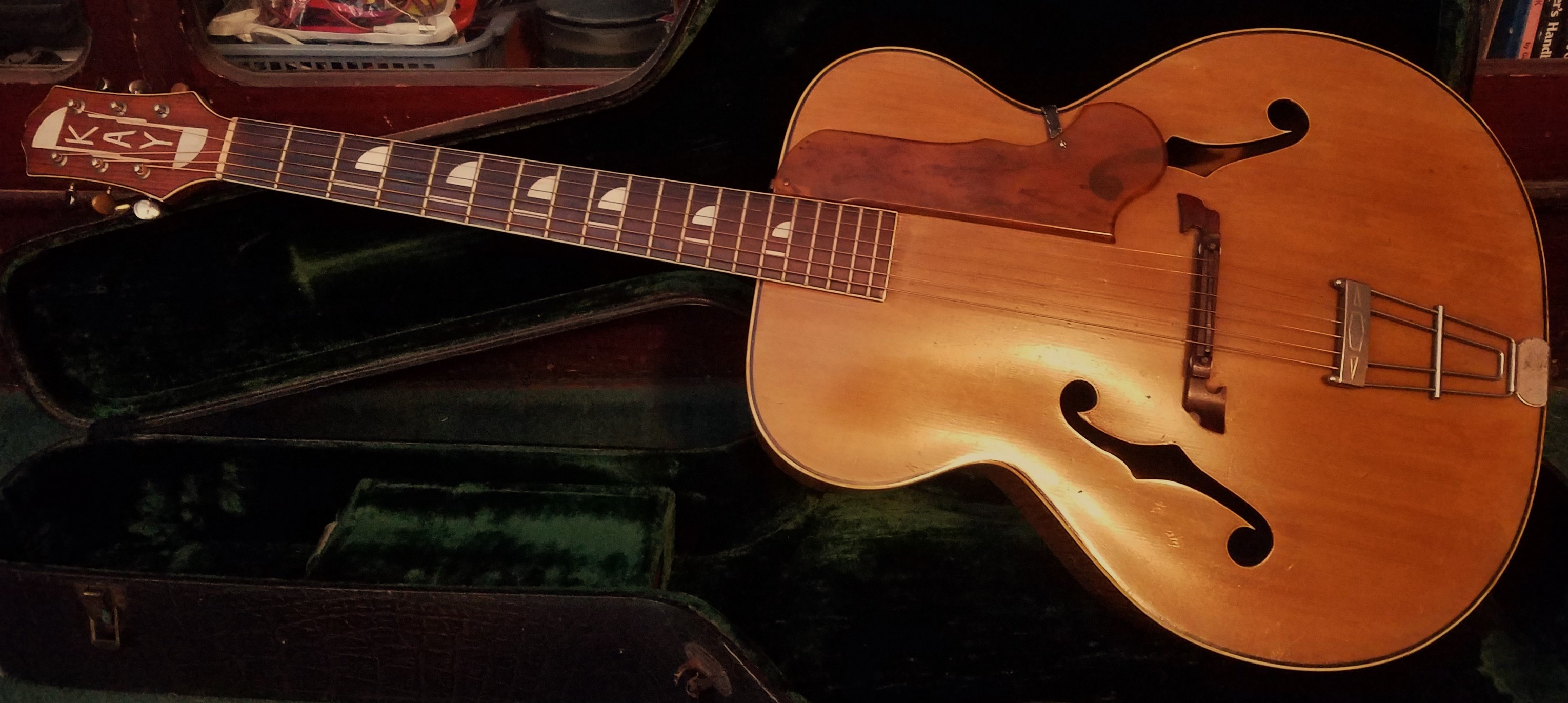 What is the model number of this 1930s Kay Deluxe guitar?