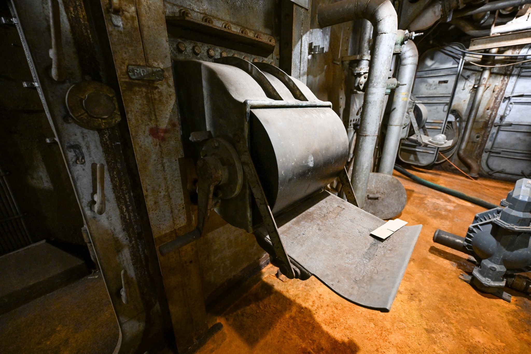 Museumships | USS Texas (BB-35), photos below deck and inside the wheel ...