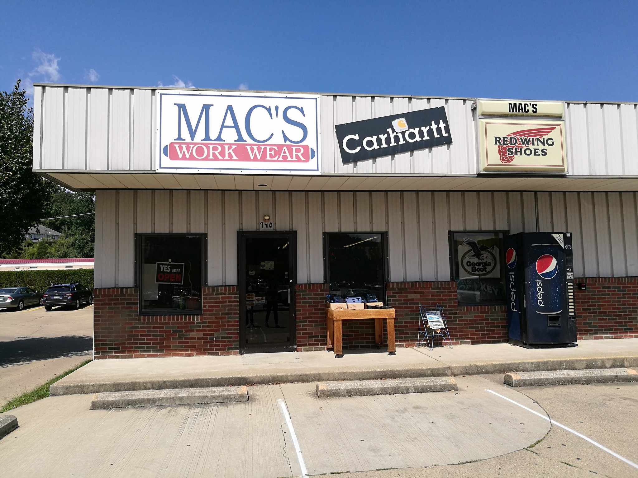 Mac's Work Wear - Mac's Thrifty Store (@MacsWorkWear) • Facebook