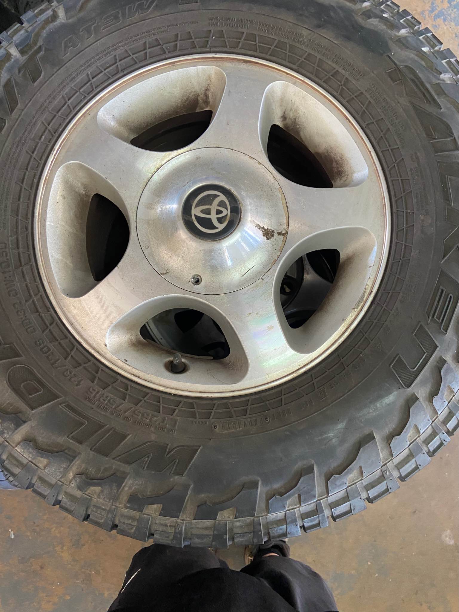 100 series gxl rims and tyres - Car Wheels, Tires & Parts - Townsville ...