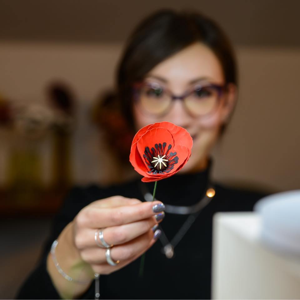 Lisa Paper Flower Designer