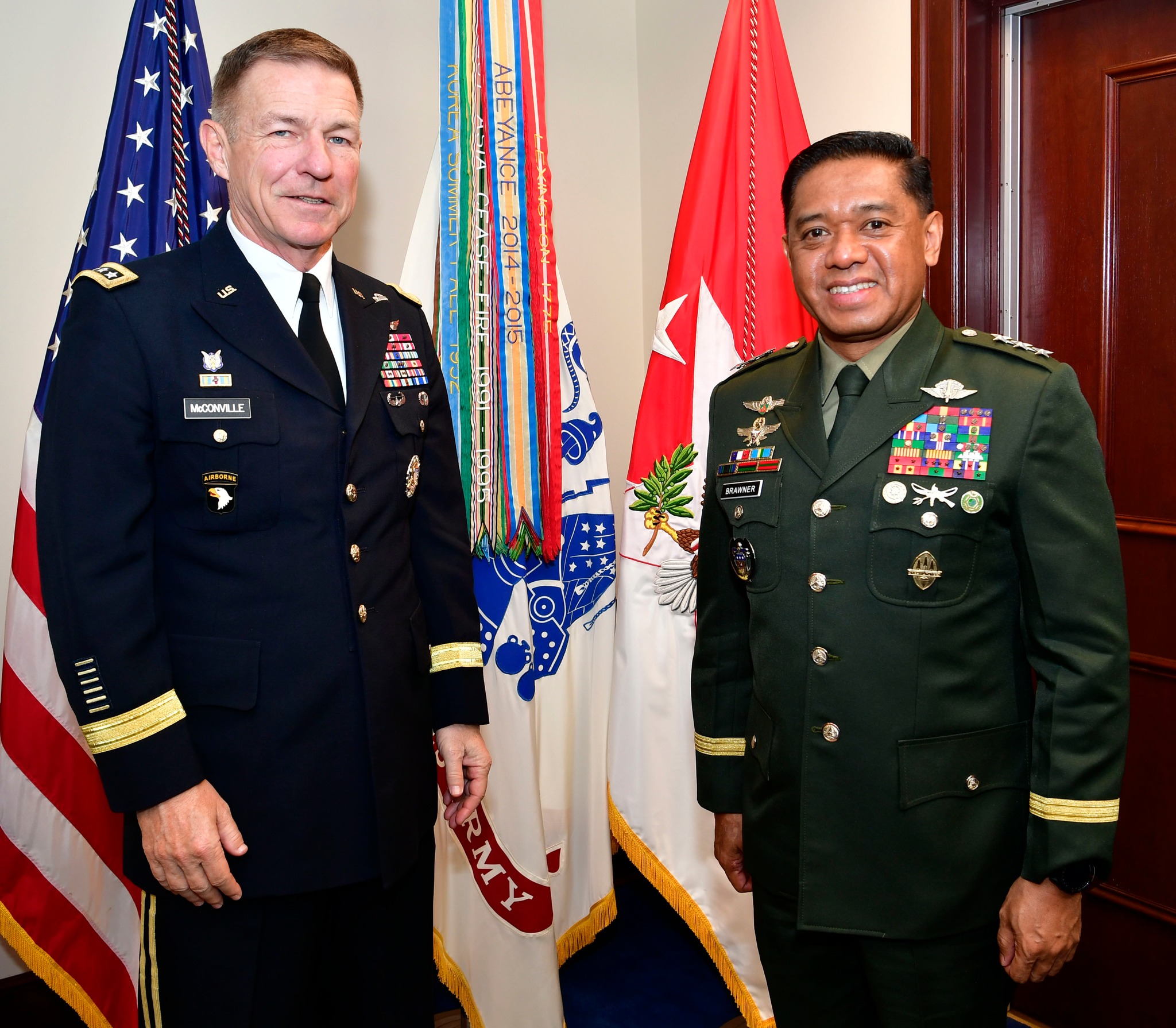 Gen Darren Jones
