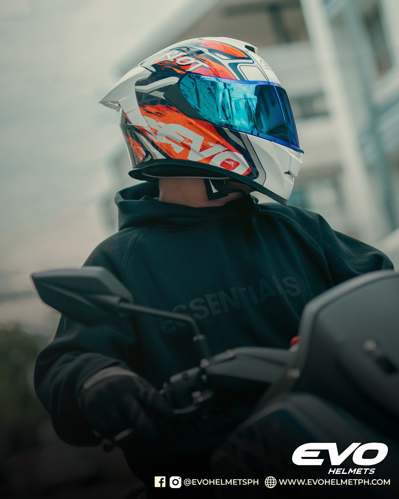 EVO - Evo GT-Pro Riot helmet graphics back on stock. 👌 # ...