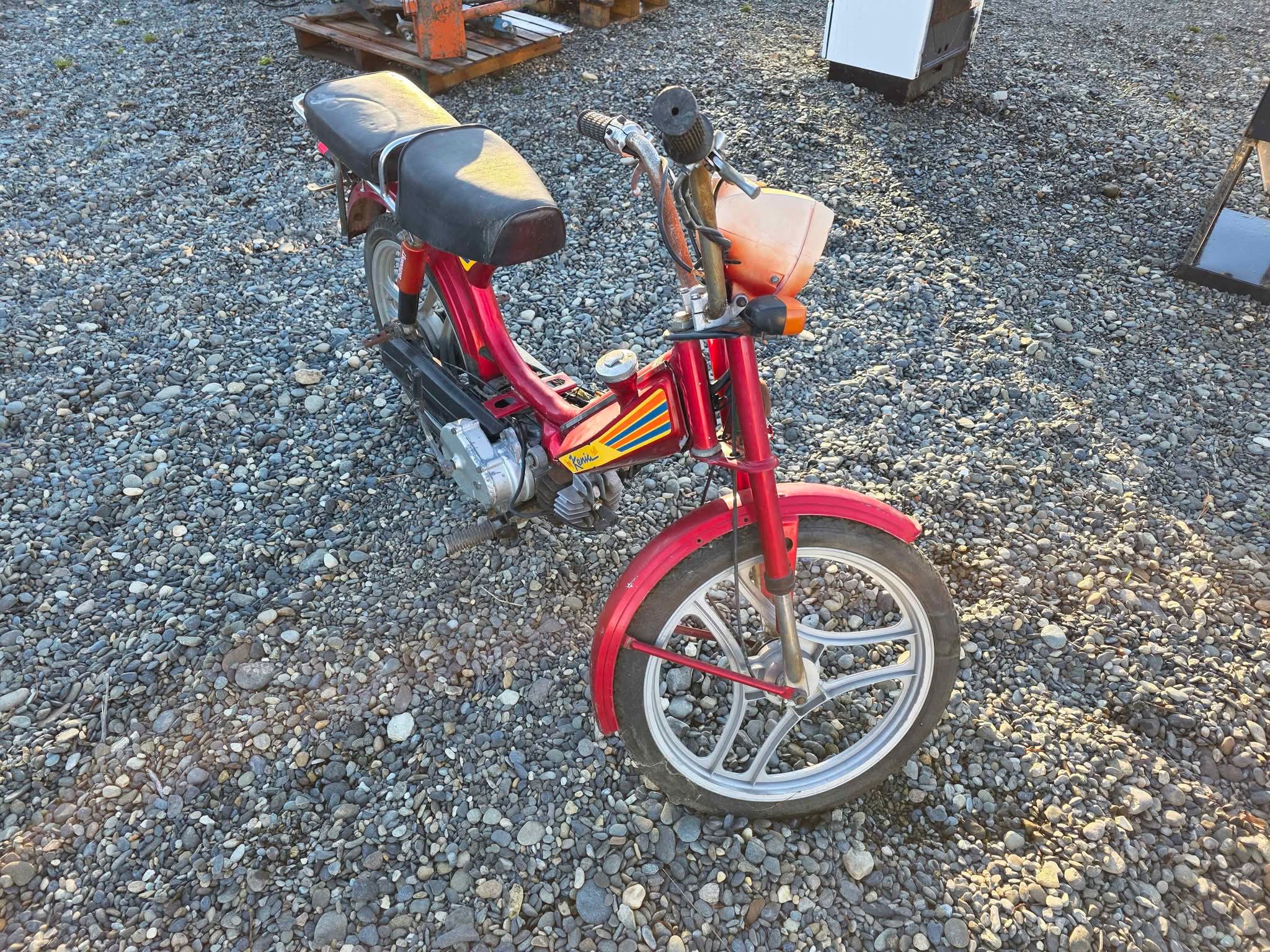 vendo-moto-kenia-jialing-50cc-400-a-hacer-arrancar-sin-papeles