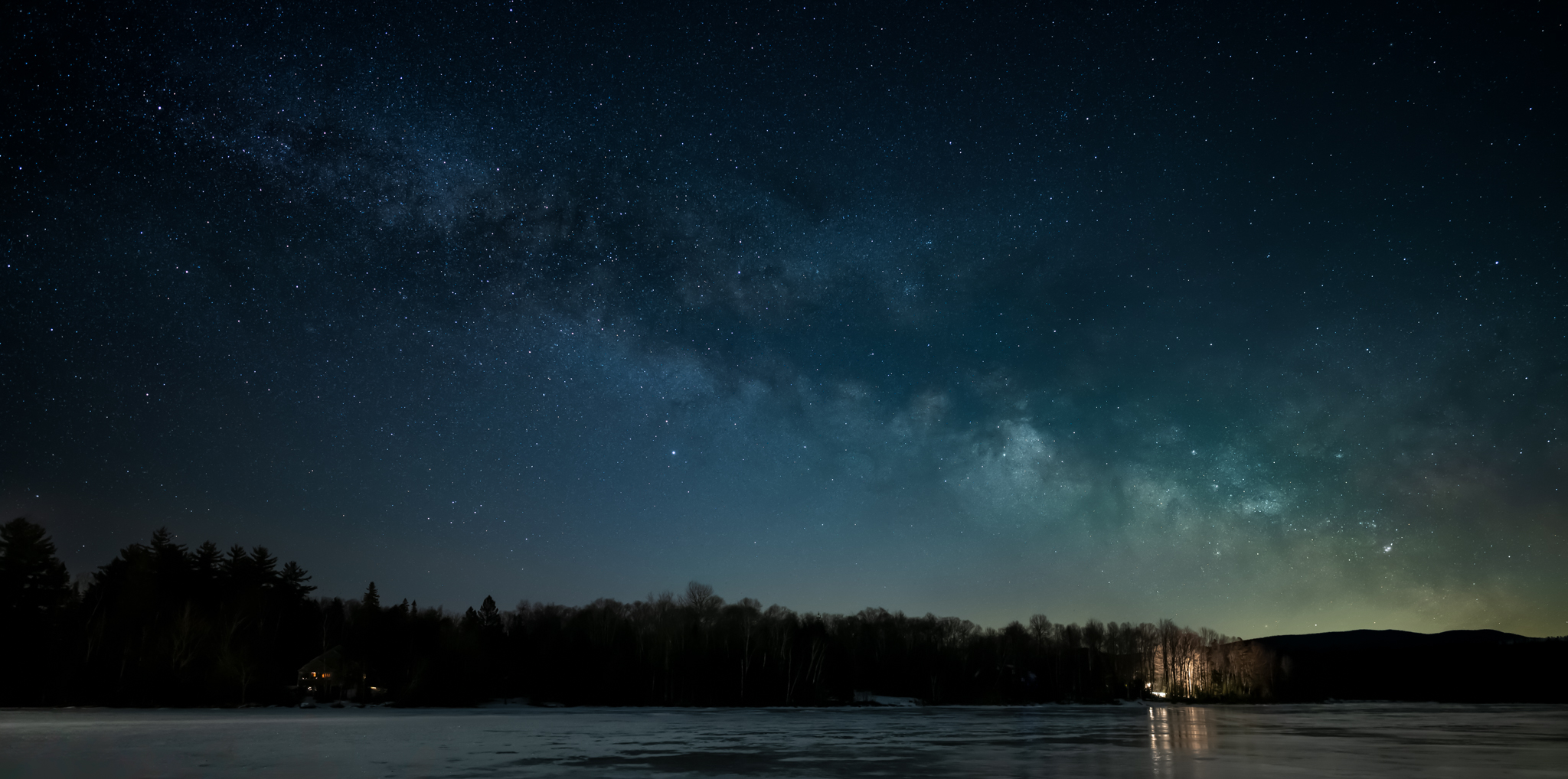 The First Milky Way of 2026. This striking long-exposure captures