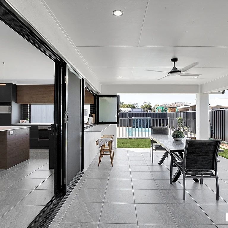 NEW LISTING! 8... - Danielle Law Pinpoint Property Mackay | Facebook