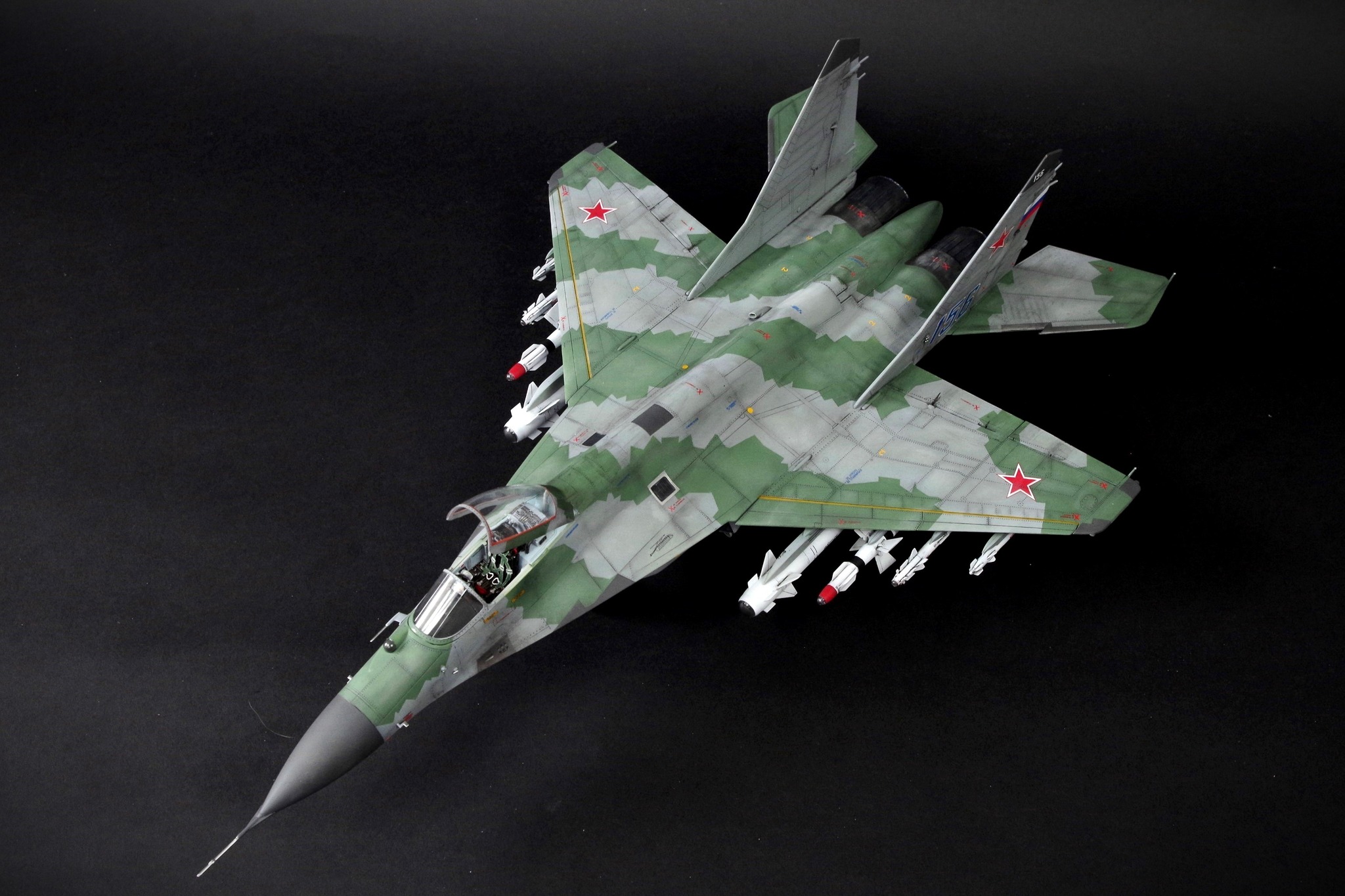 Modified Trumpeter 1/32 Mig-29M model kit