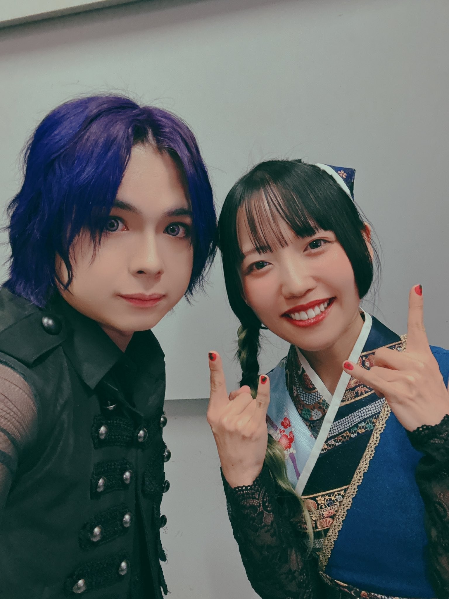 Hagane meets Ayako Tomomitsu from Gekkou-tsukikage- MV