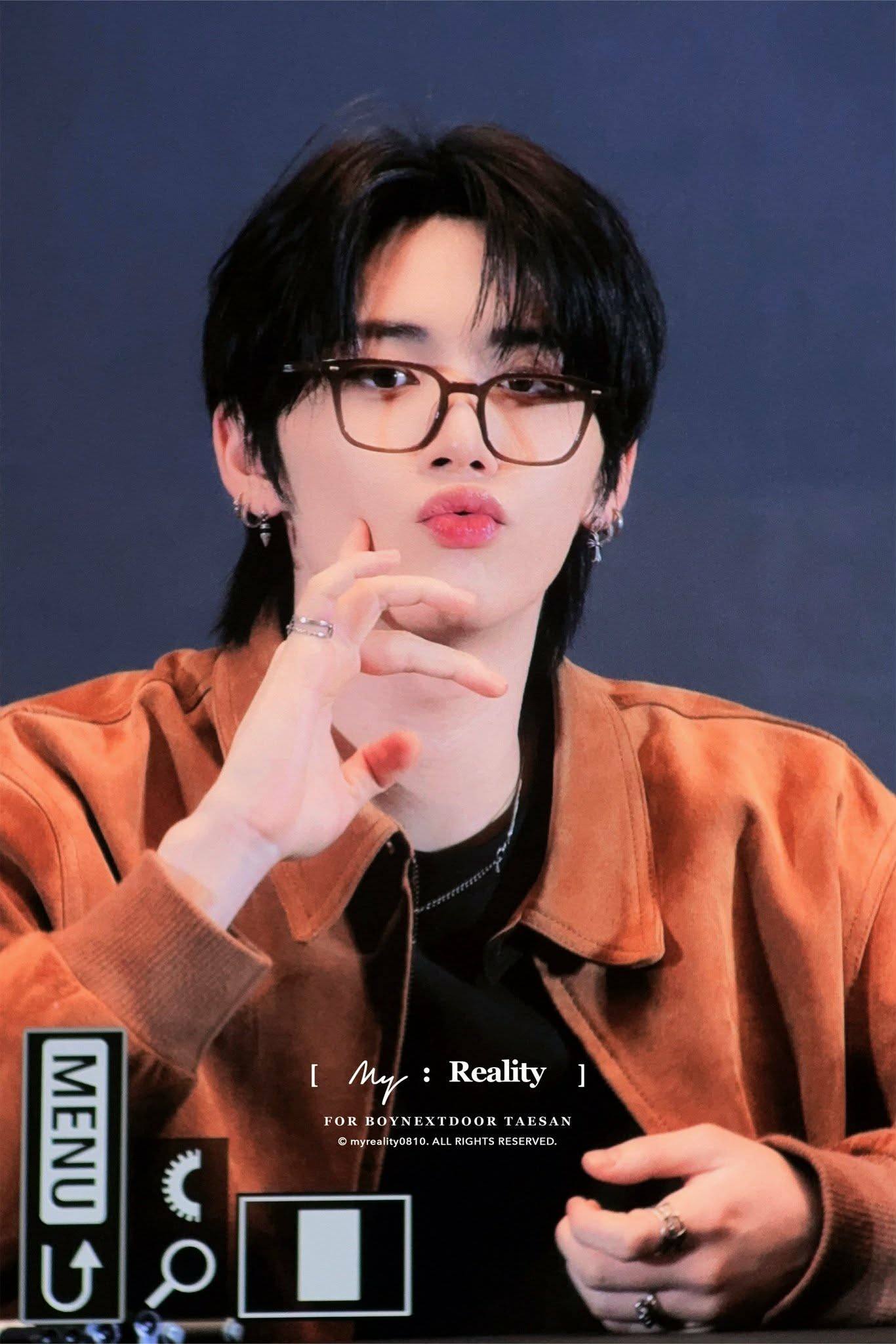 BOYNEXTDOOR at Yizhiyu fansign event!
