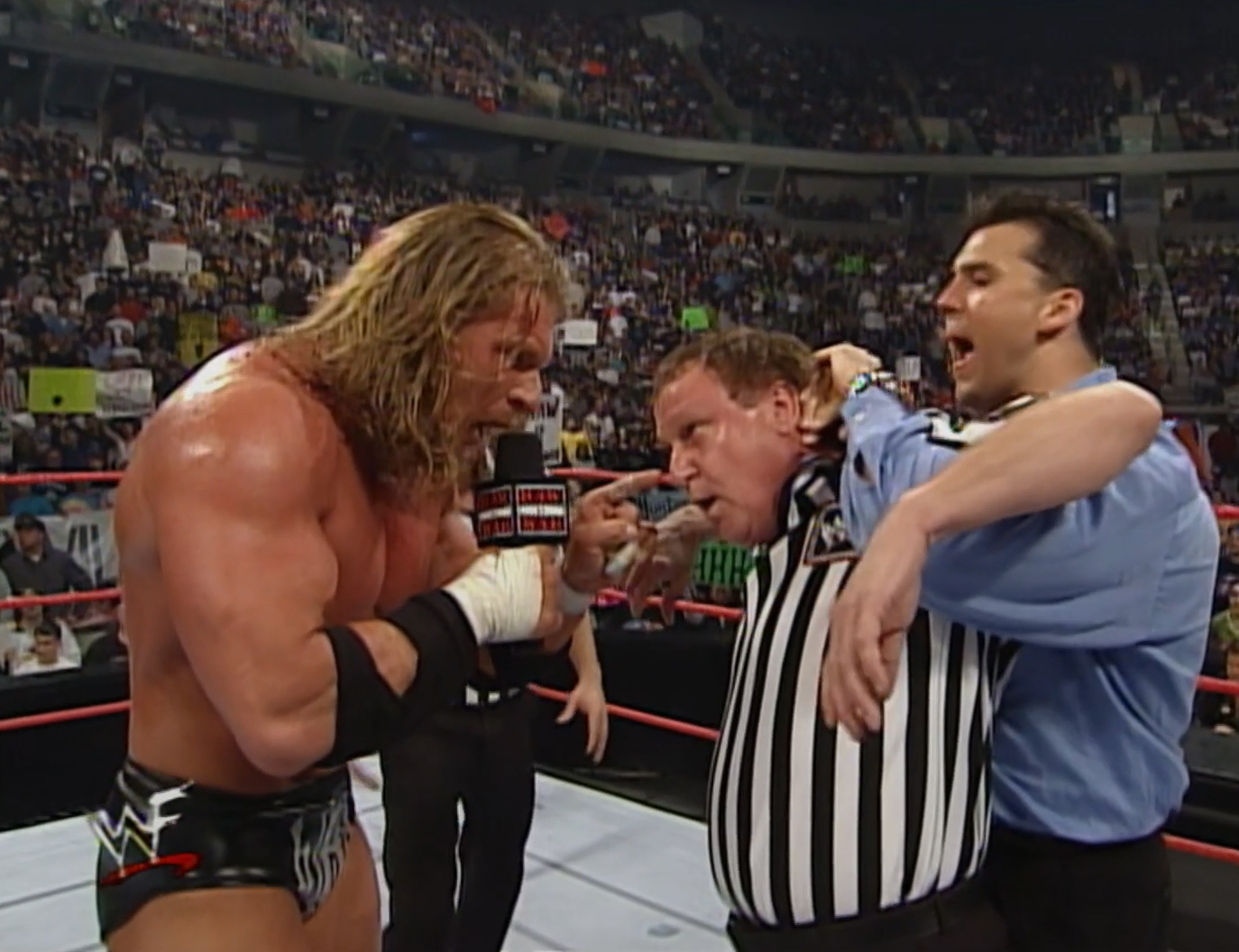 24 years ago today: WWF RAW IS WAR - April 17, 2000