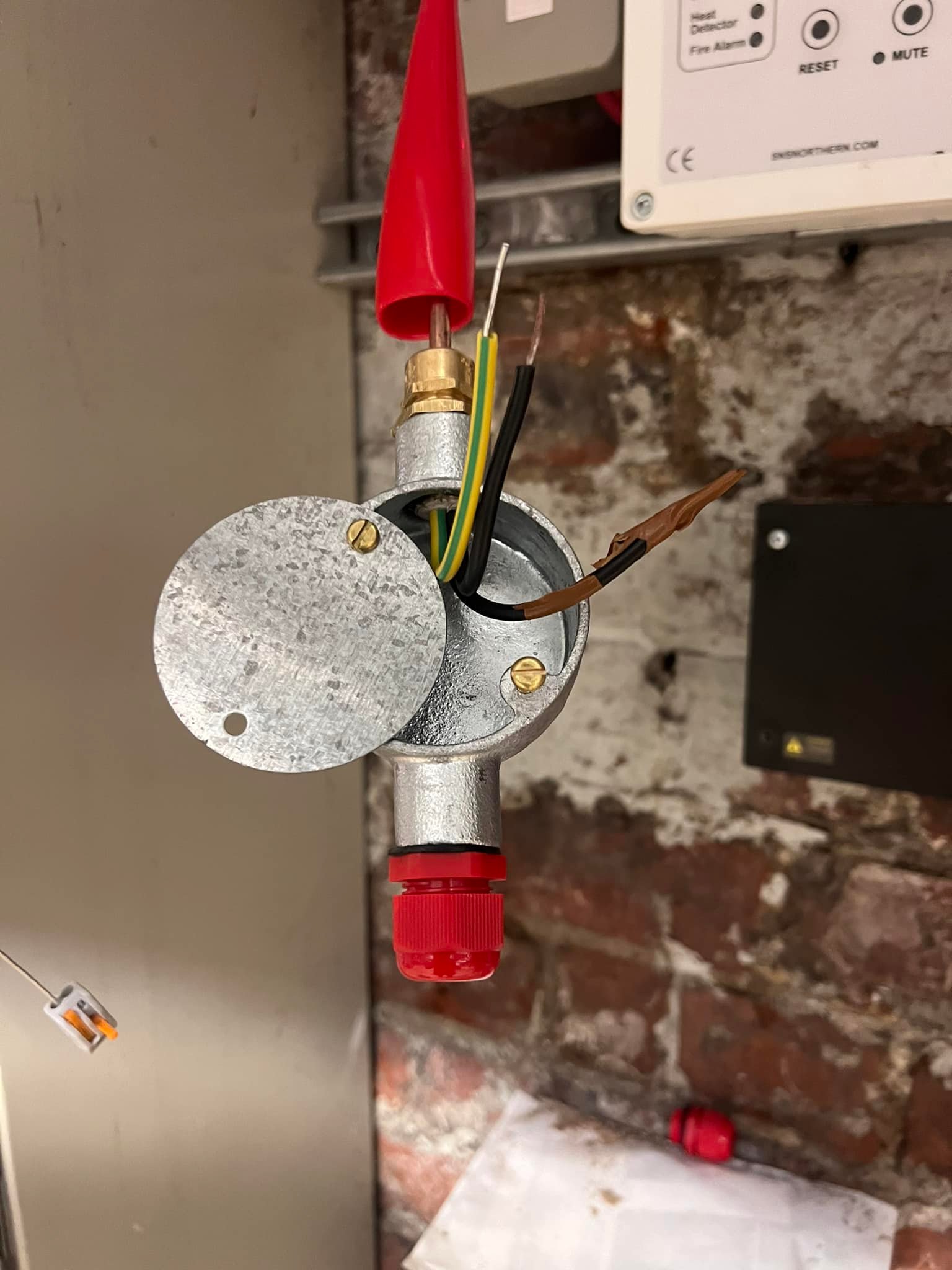 CS Electrics - A few pyro ends done to help the fire alarm...