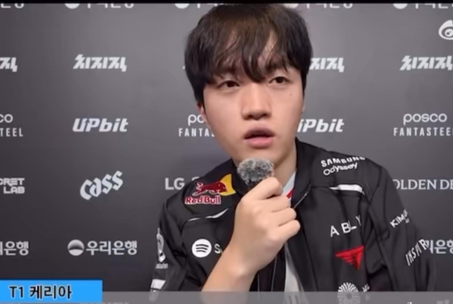 Esports Nụ Cười - Esports Nụ Cười added a new photo.