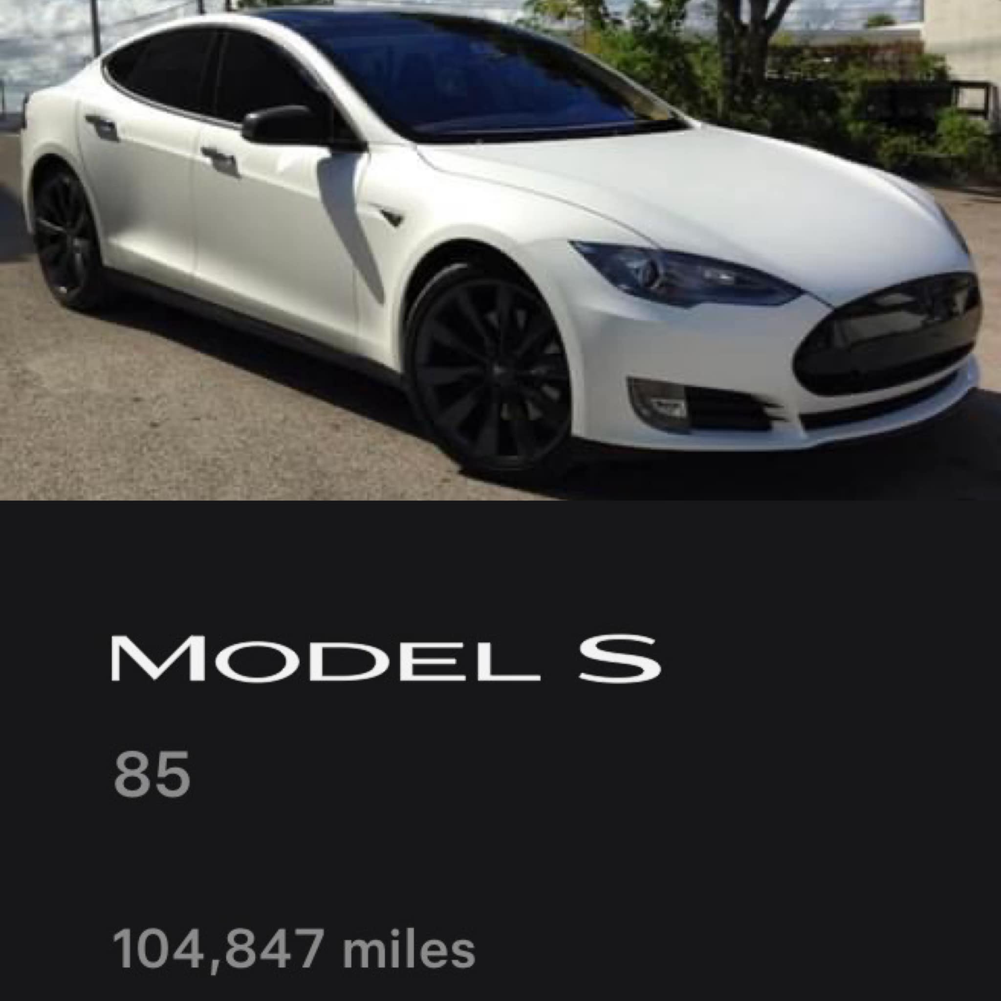 Just registered 2013 model 84,000km 27.8Million