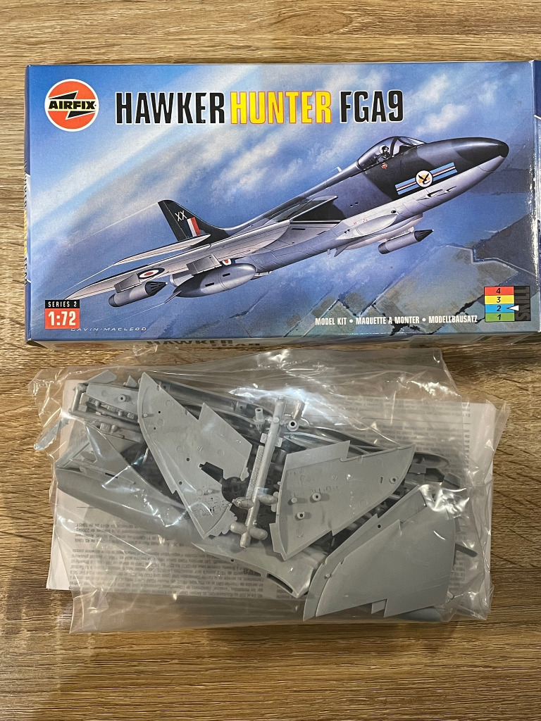 Airfix Vintage Hawker Hunter... - Scale Hobby - S.H. Modeler | Facebook