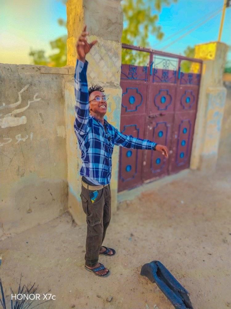 عمو'و نقه'ه