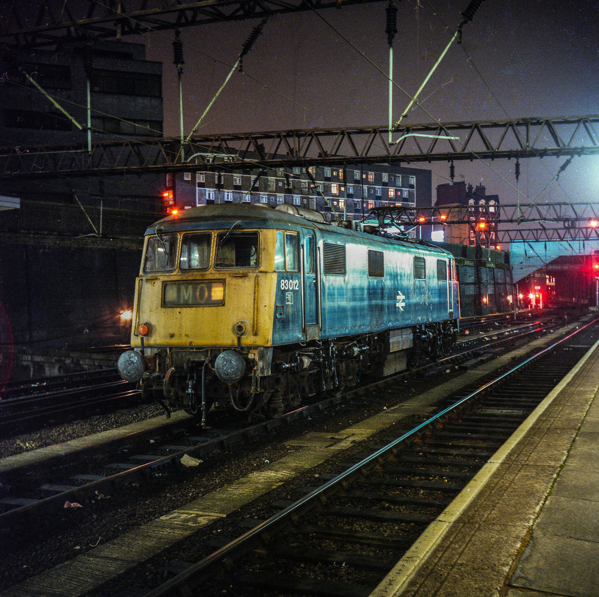 HARROGATE EUSTON 8.5 ハロゲイト　ユーストン london euston station 2-5-82.from my collection.
