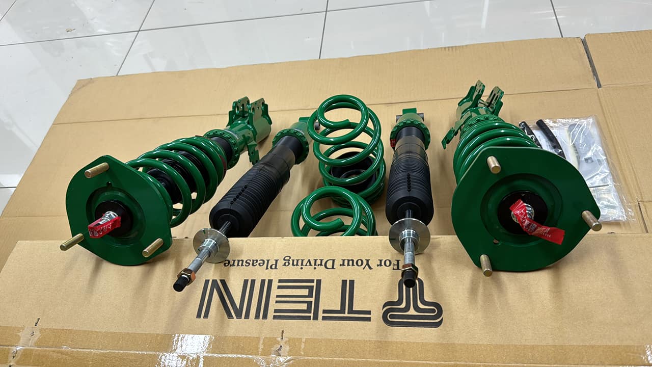Tein Flex Z - Adjustable suspension for Toyota Voxy / Esquire