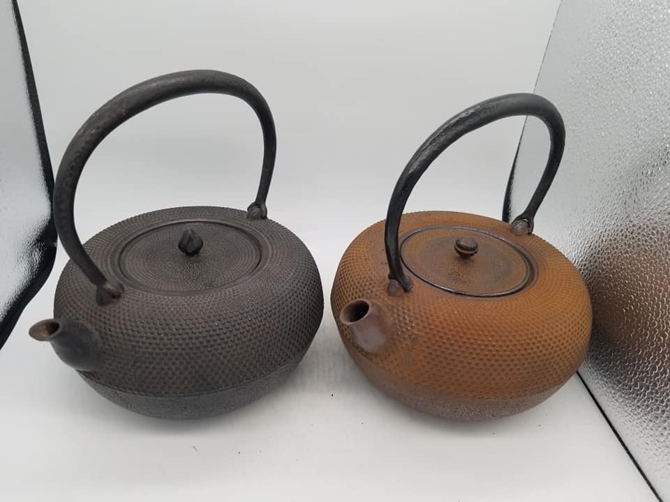 由高橋敬典看人間國寶的水平高橋敬典1996年認定茶之湯釜人間國寶，這是