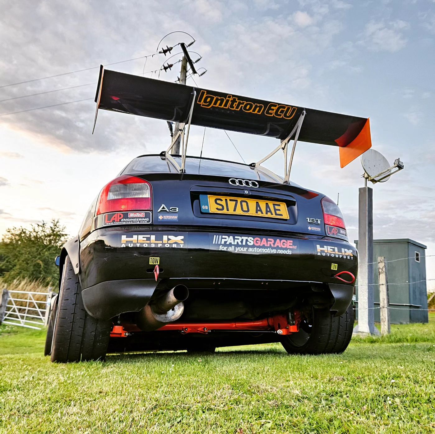 Team - It's #wingwednesday 😍 Keen eyed among you may also spot the ...