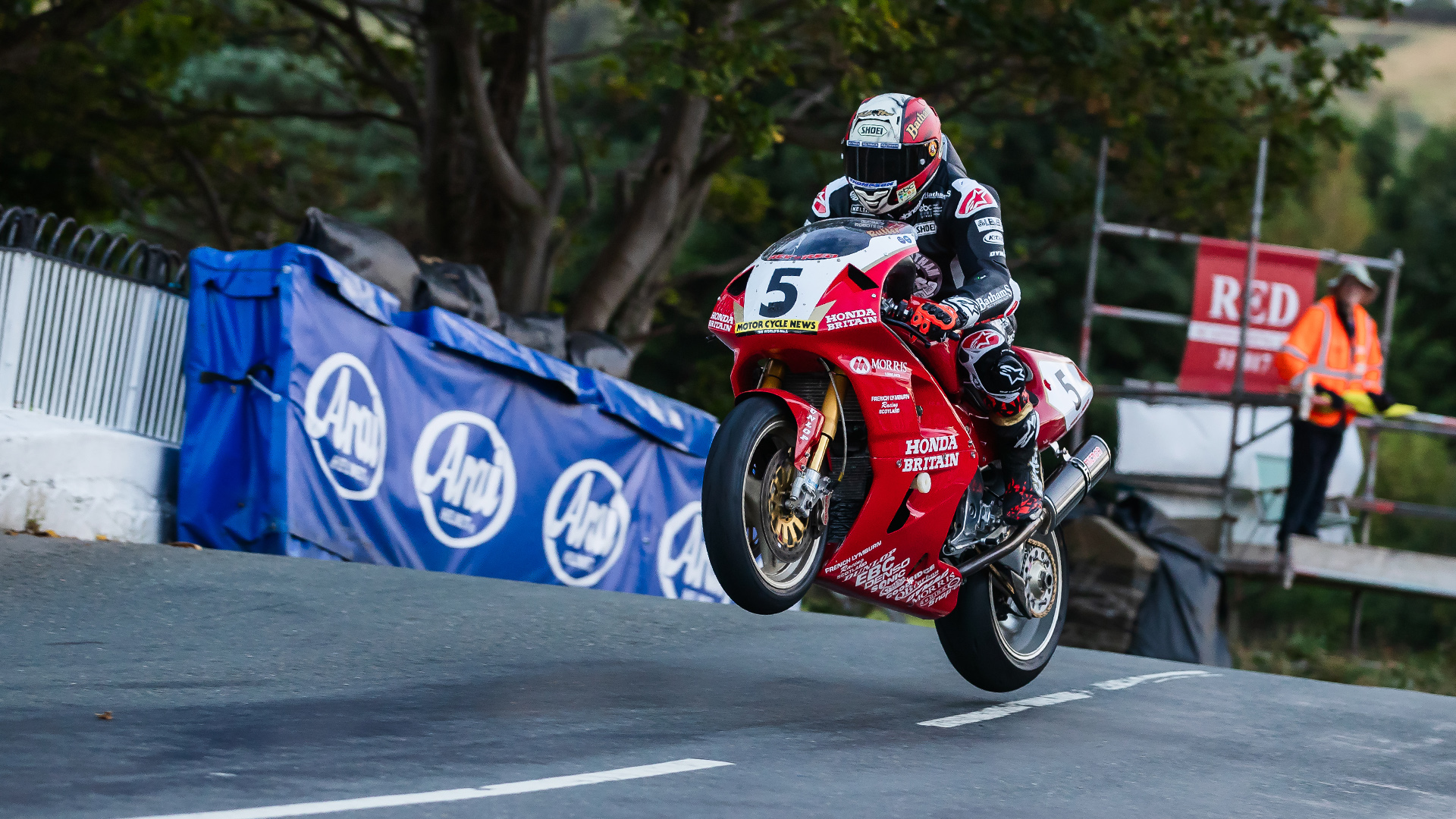 What a sight. We were transported... - Isle of Man TT Races | Facebook