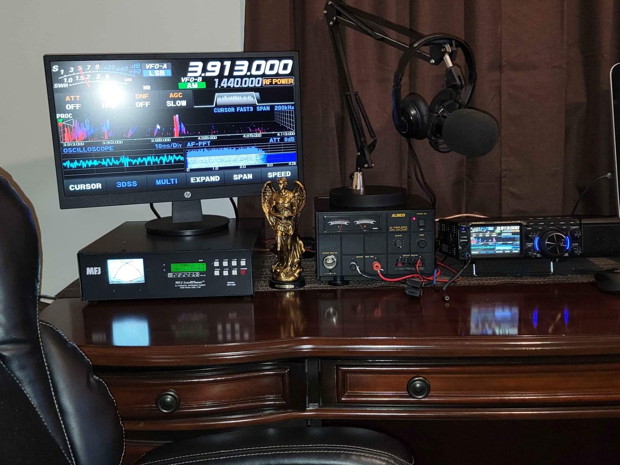 Yaesu FT 710 Aess Amateur Radio 750.00 and Power supply 150.00 ...