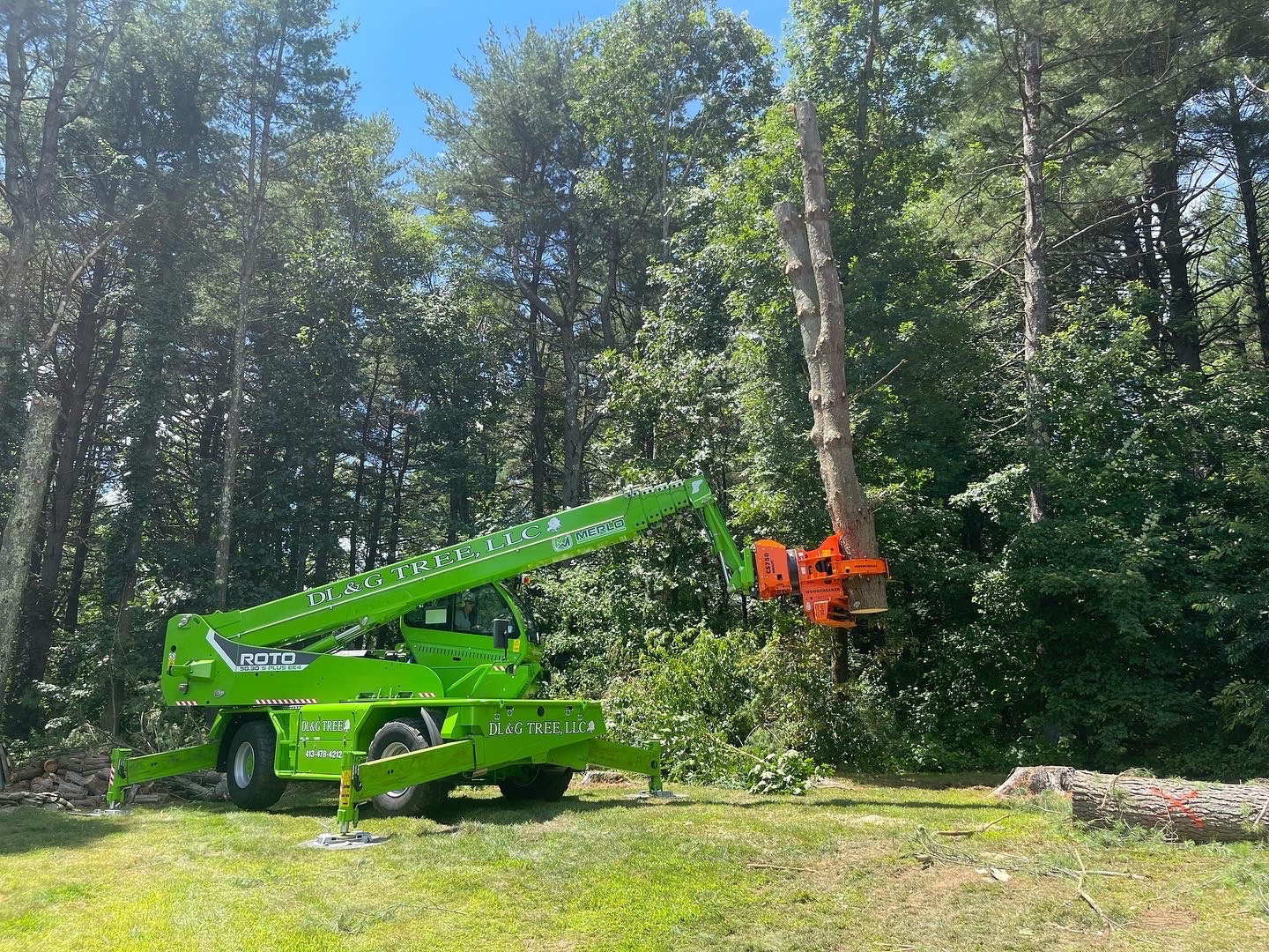 JDB Contractors & Son Ltd - The mini digger with the shear cutting the ...