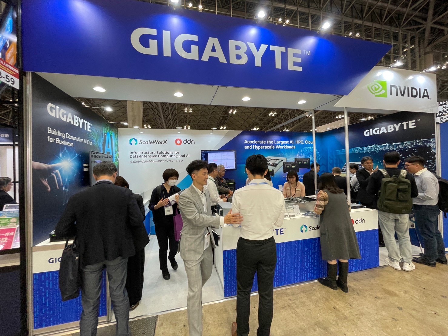 Giga Computing - GIGABYTE 在AI EXPO Tokyo和Japan IT... | Facebook